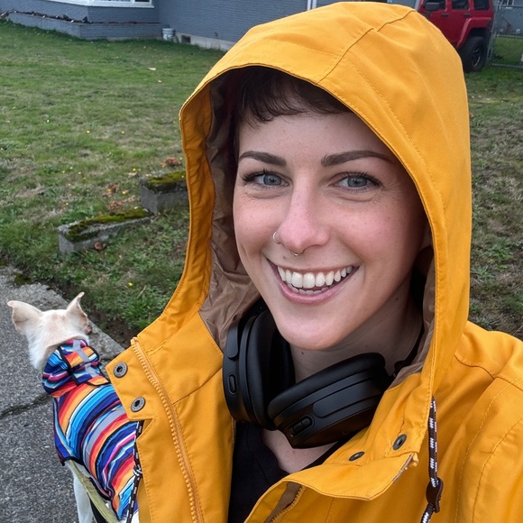 Meet your Posher, Hannah - Picture 10 of 11